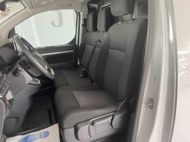 Citroen Jumpy image 3
