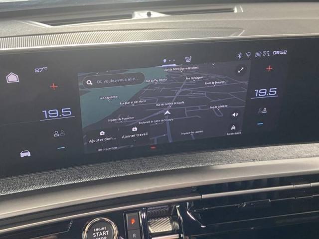 Peugeot 3008 image 2
