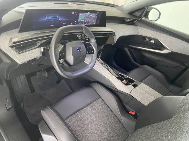Peugeot 3008 image 3