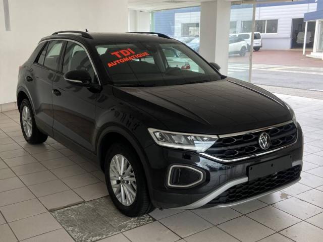 Volkswagen T-Roc image 3
