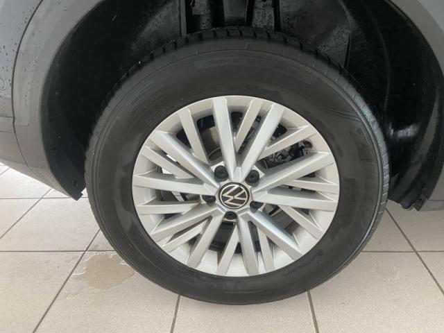 Volkswagen T-Roc image 6