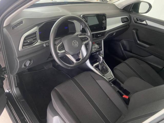Volkswagen T-Roc image 7