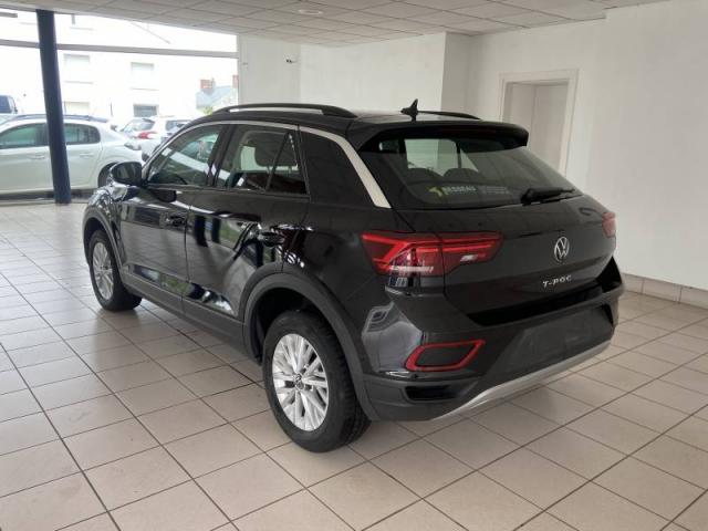Volkswagen T-Roc image 4