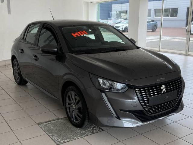 Peugeot 208 image 9