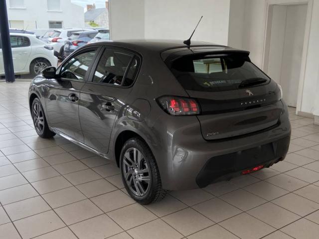 Peugeot 208 image 2