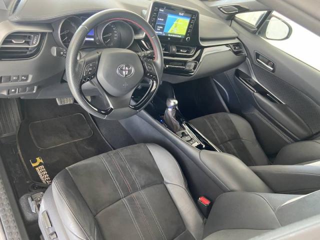 Toyota C-Hr image 6
