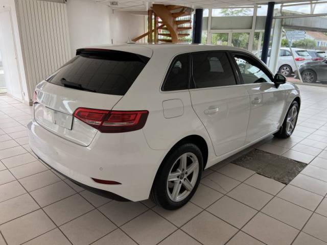 Audi A3 image 8