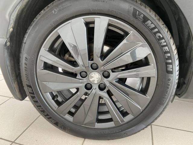 Peugeot 3008 image 3