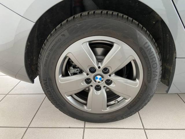 Bmw Série 1 image 9