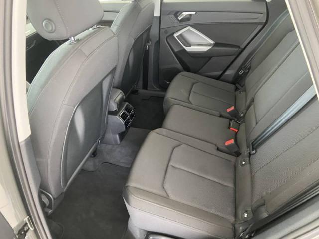 Audi Q3 image 6