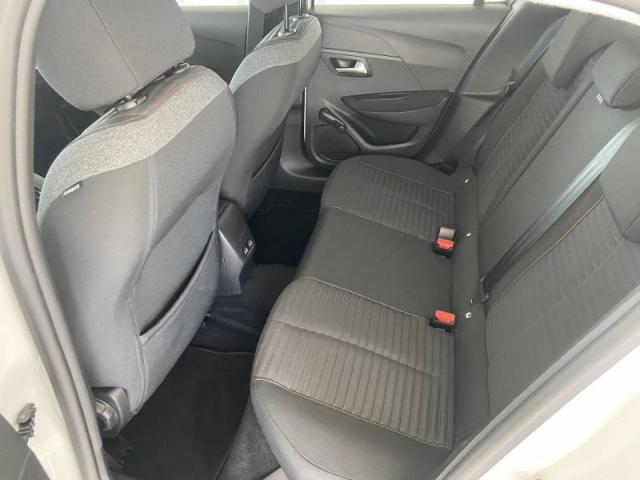 Peugeot 208 image 9