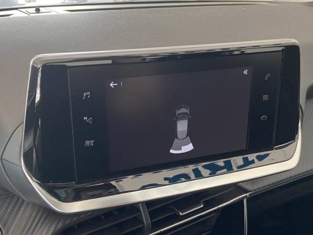 Peugeot 208 image 7