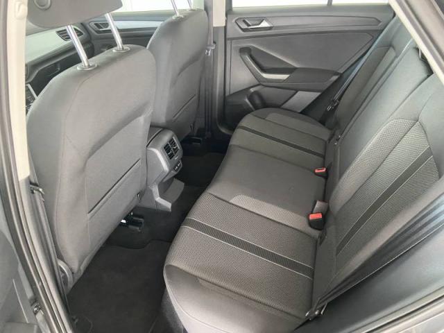 Volkswagen T-Roc image 4