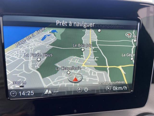Mercedes Benz Cla image 3