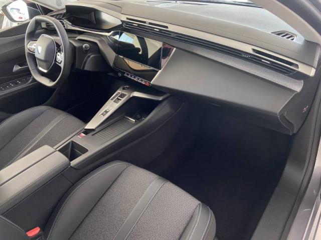 Peugeot 308 image 6