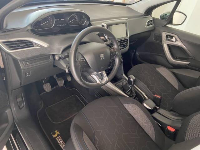 Peugeot 2008 image 5