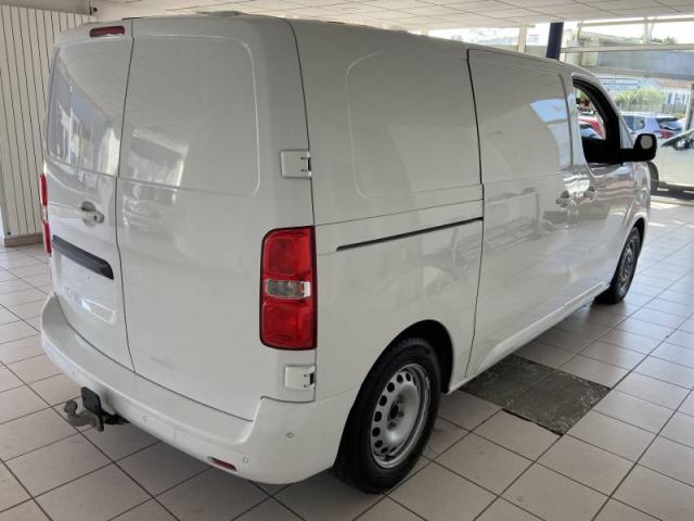 Peugeot Expert image 8