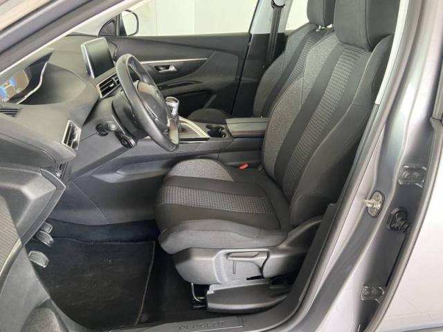 Peugeot 3008 image 8