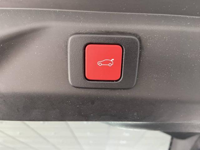Peugeot 3008 image 8