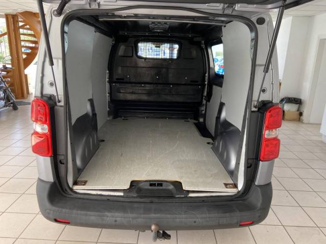 Opel Vivaro image 9