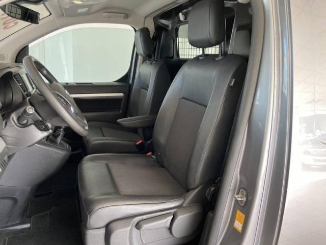 Opel Vivaro image 1
