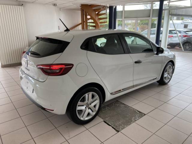 Renault Clio image 2