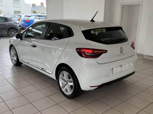 Renault Clio image 6