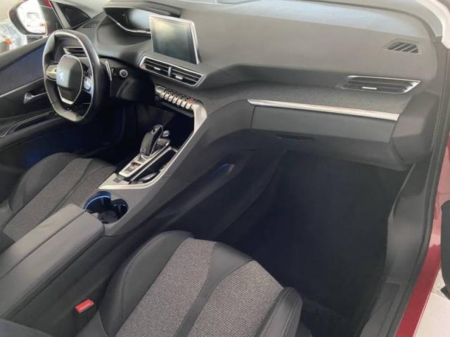 Peugeot 3008 image 1