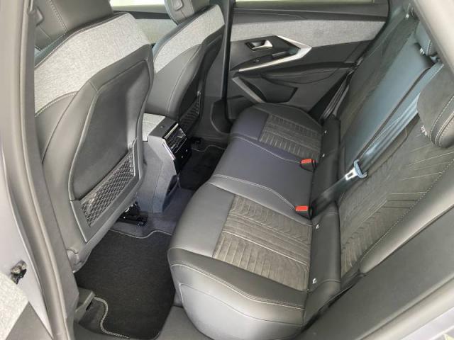 Peugeot 3008 image 6