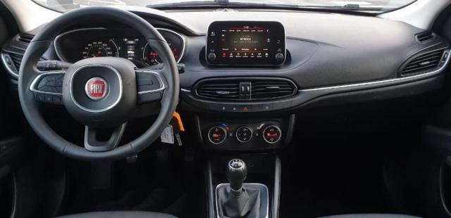 Fiat Tipo image 2