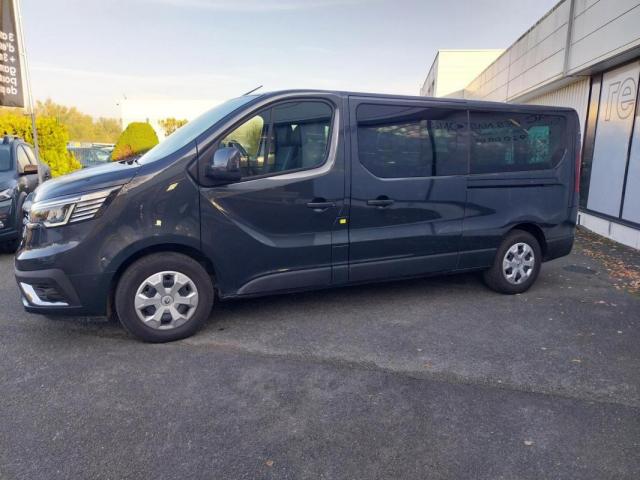 Renault Trafic image 1