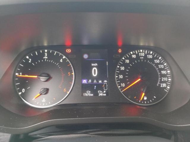 Renault Trafic image 2