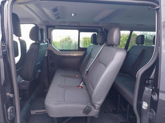 Renault Trafic image 7