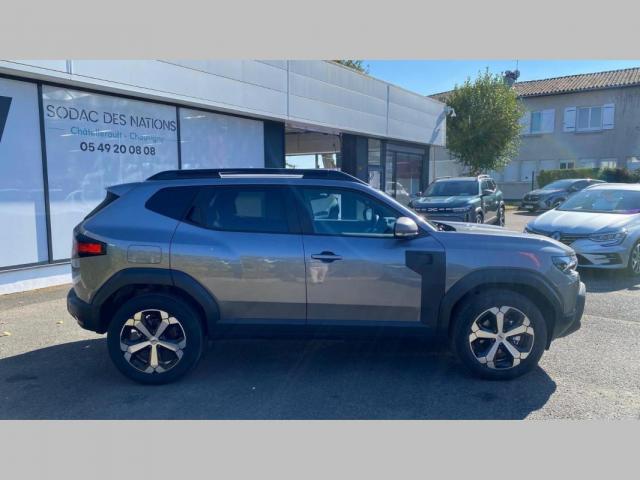 Dacia Duster image 6