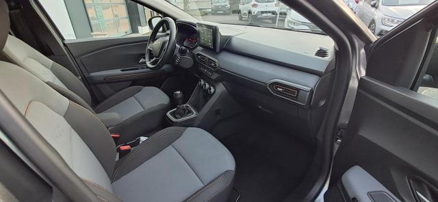 Dacia Sandero image 6