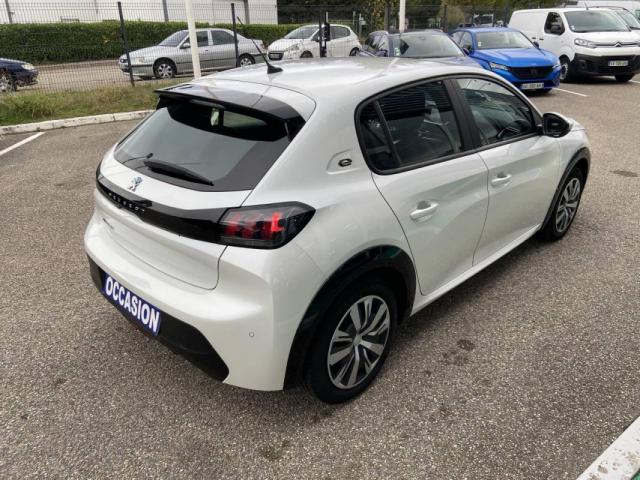 Peugeot 208 image 1