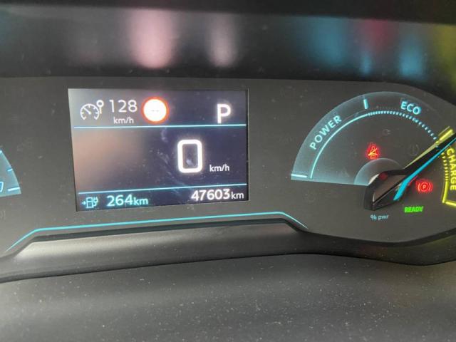 Peugeot 208 image 4