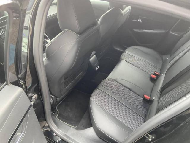 Peugeot 208 image 5