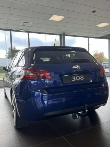 Peugeot 308 image 2