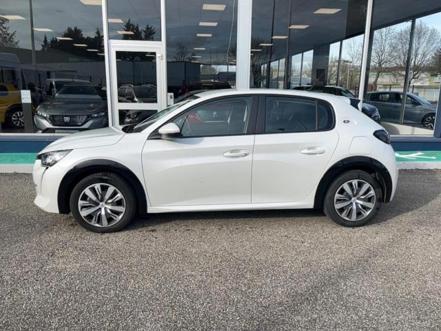 Peugeot E-208 image 8