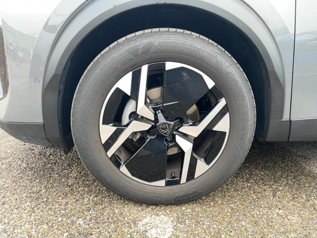 Peugeot 2008 image 9