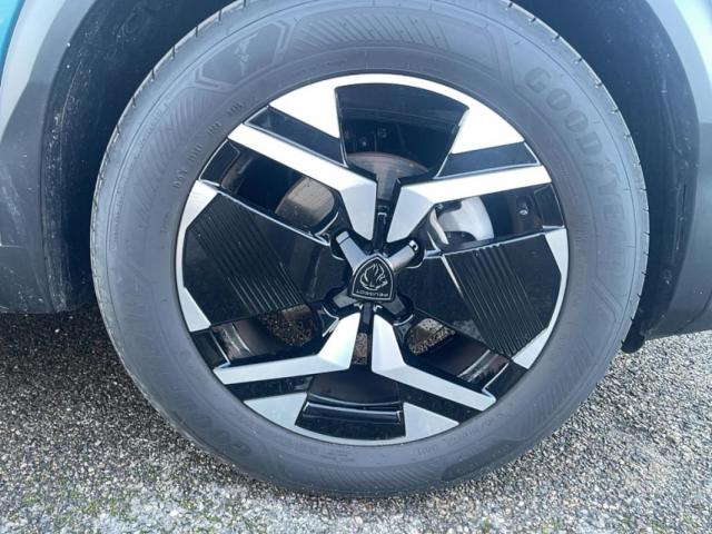 Peugeot 2008 image 9