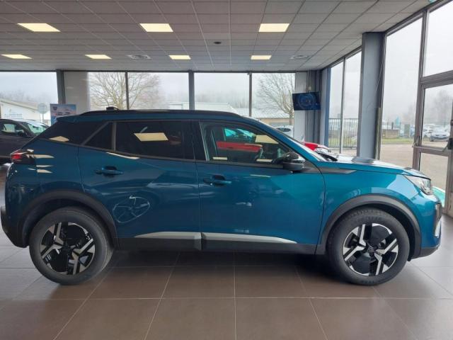 Peugeot 2008 image 3