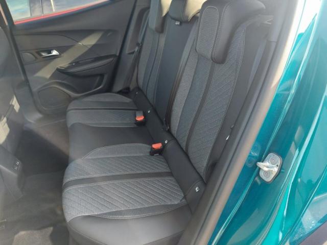 Peugeot 2008 image 1