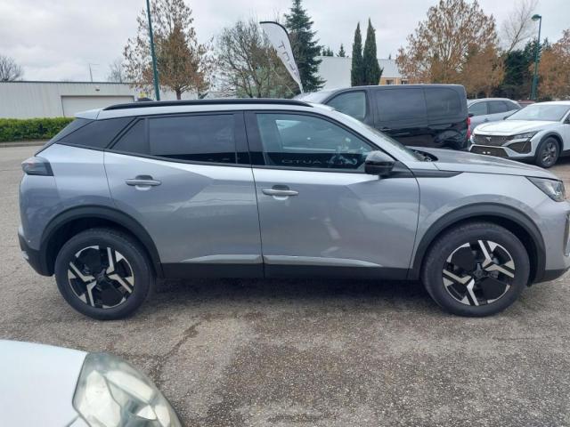 Peugeot 2008 image 2