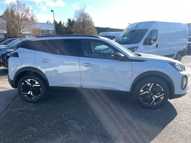 Peugeot 2008 image 5