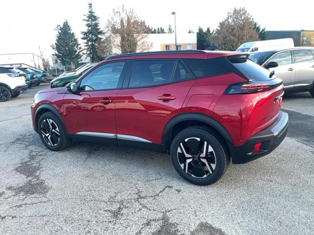 Peugeot 2008 image 9