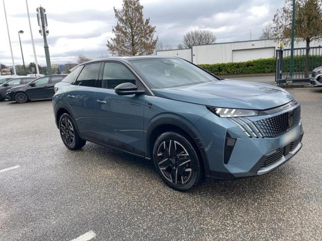 Peugeot 3008 image 2