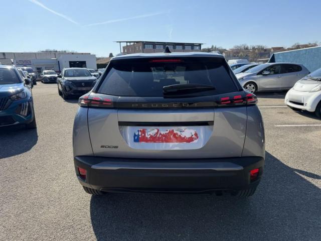 Peugeot 2008 image 1