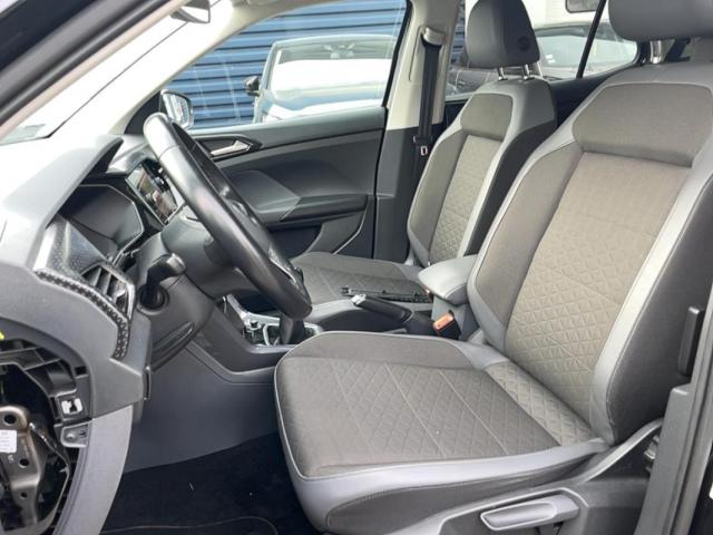 Volkswagen T-Cross image 3